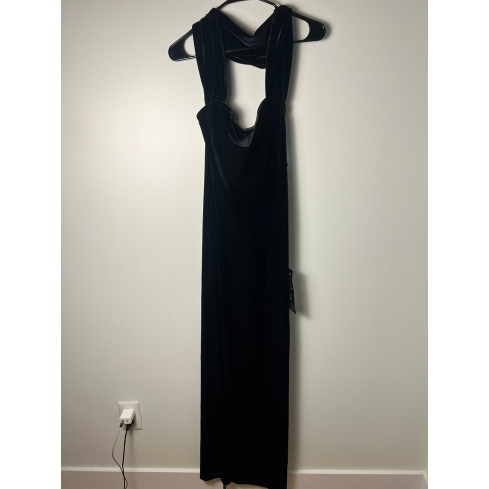 NWT! VTG Hugo Buscati Victoria's Secret Velvet M Gown Black Cowl Neck Open Back